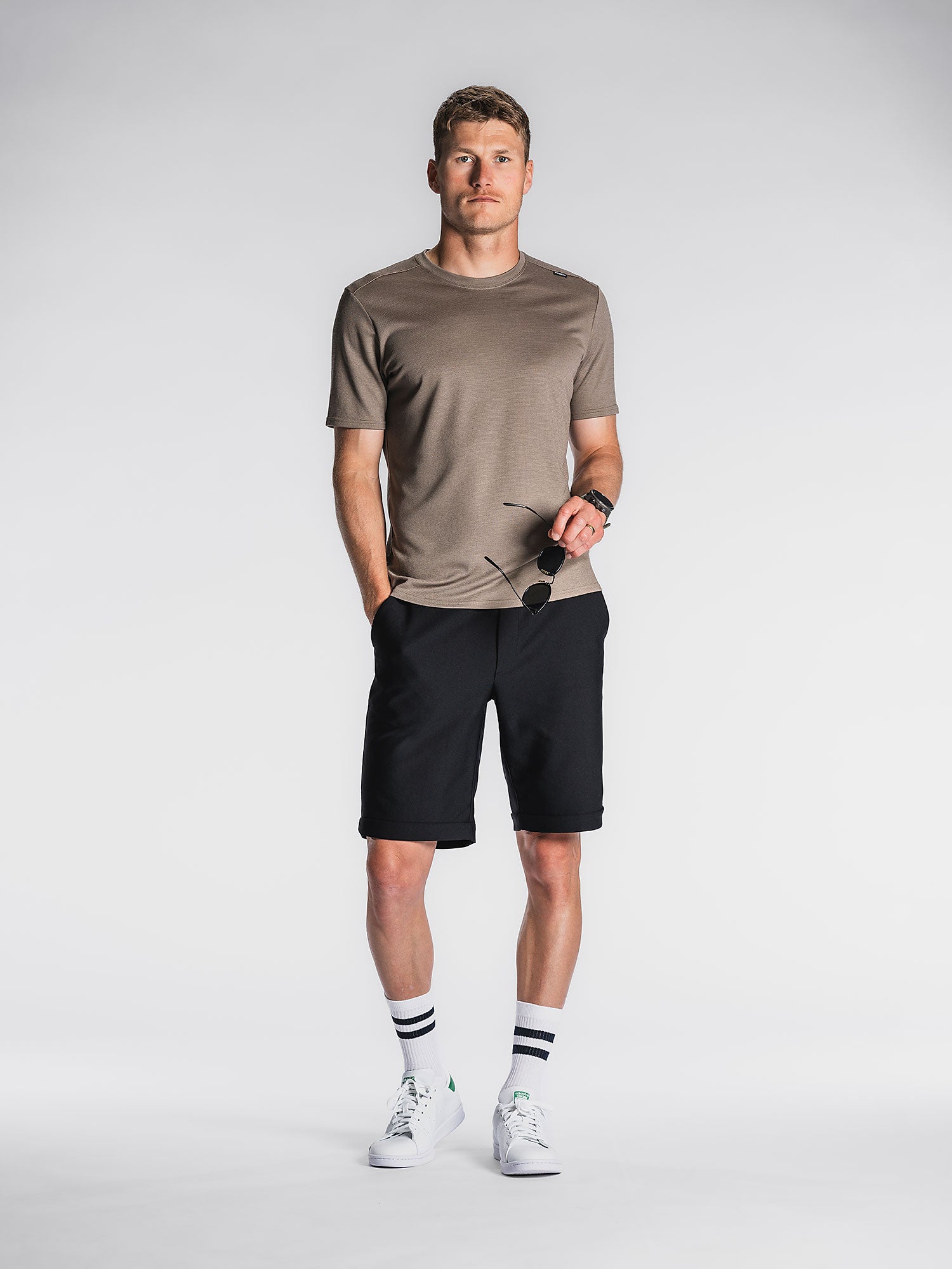 8244764